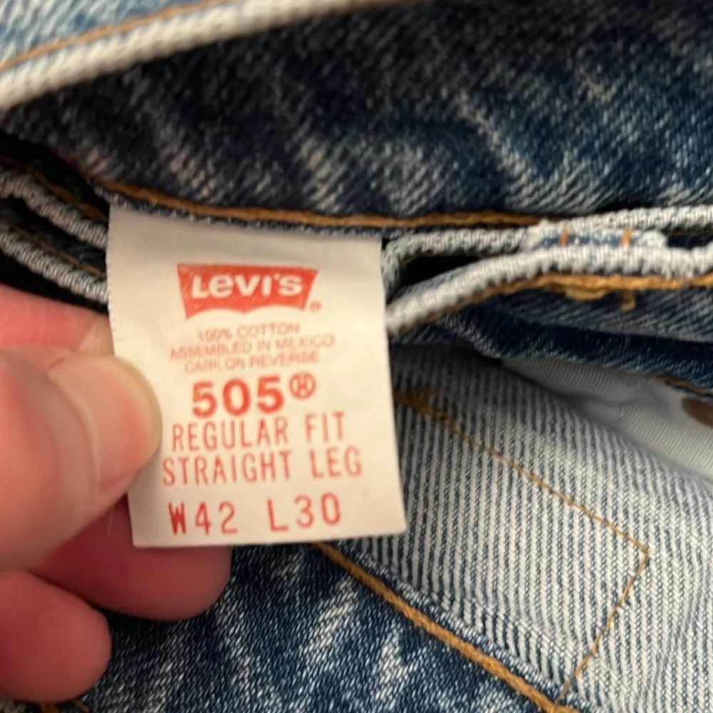 Men’s Levi’s 505 jeans 42 x 30 new with tags attached